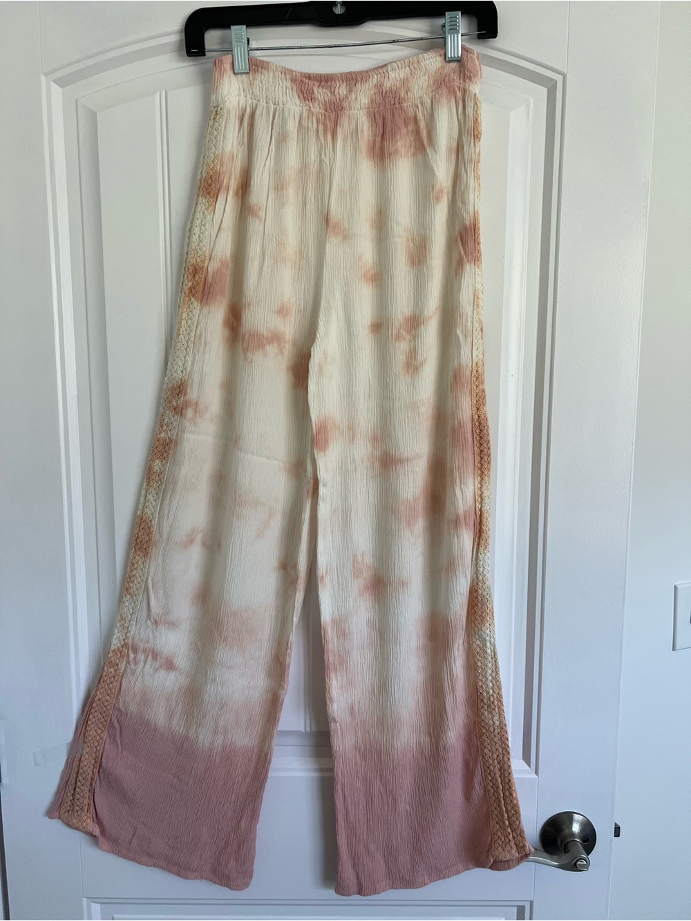 Women's Wide-Leg Tie-Dye Pants in Cream & Blush